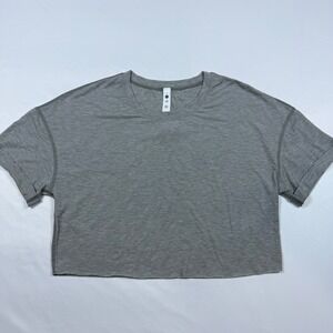 Story Crop Top Women Size 6 Gray Short‎ Sleeve Cuffed Relaxed Fit Crew Neck Tee